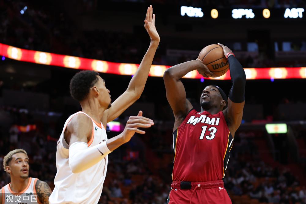 主导的足球 主导的足球