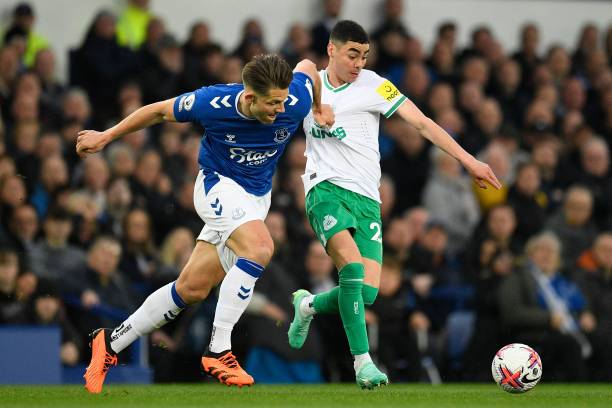 谁将成为自 谁将成为自